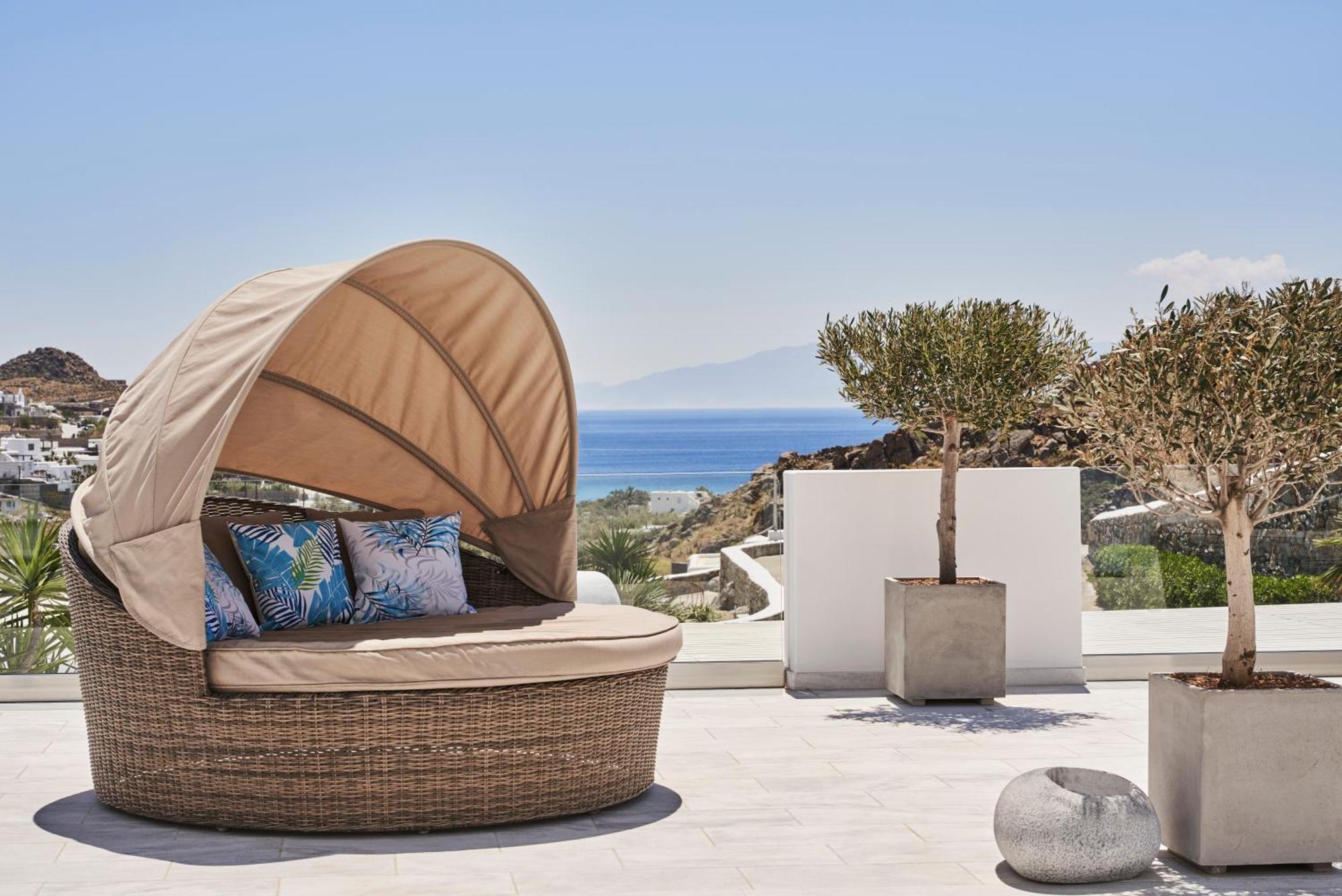 Hotel Paradise View 3*