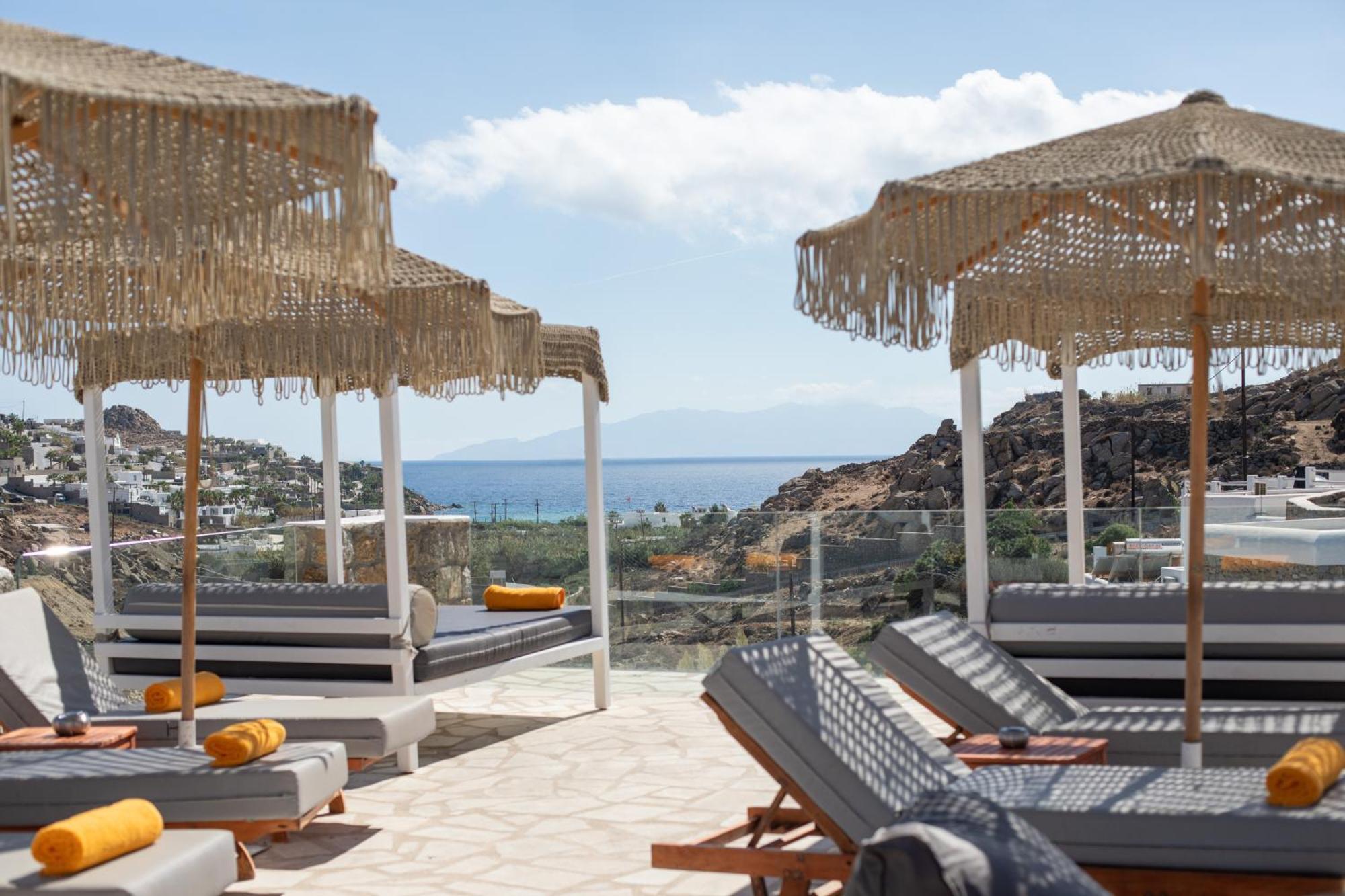 Paradise View Hotel 3*